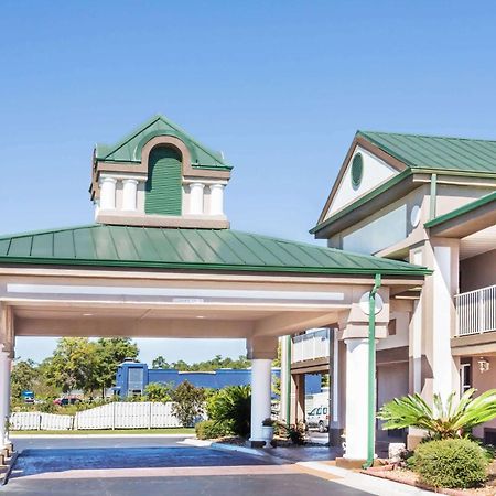 Super 8 By Wyndham Marianna Exterior foto
